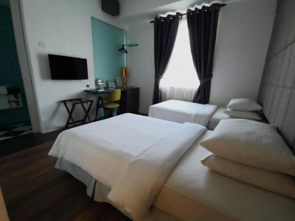 The Ardens Hotel - Austin Johor Bahru Exterior photo