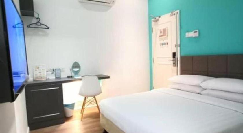 The Ardens Hotel - Austin Johor Bahru Exterior photo