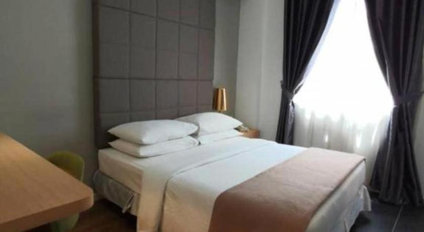 The Ardens Hotel - Austin Johor Bahru Exterior photo