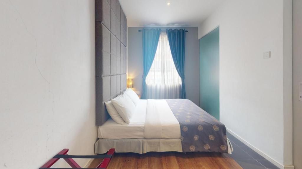 The Ardens Hotel - Austin Johor Bahru Exterior photo